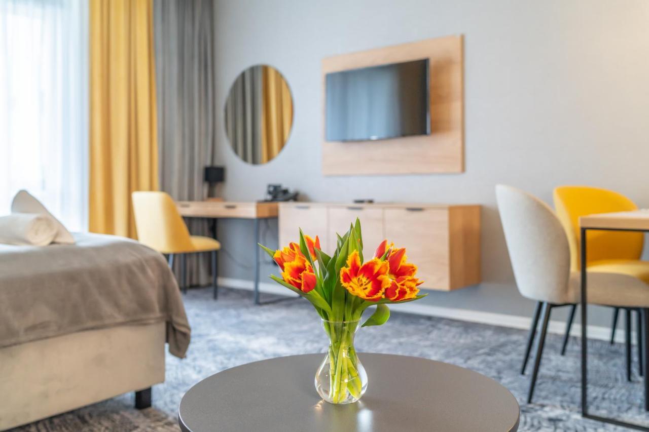 Lux Apartman V Hoteli Akvamarin Bešeňová Eksteriør bilde